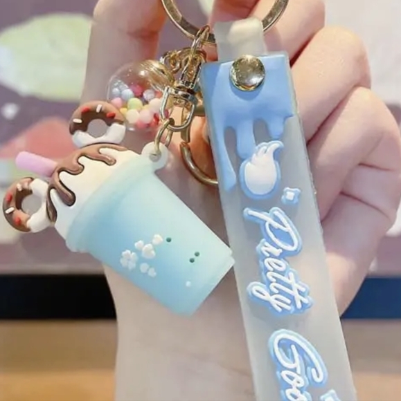 Cute keychains - Picture 9 of 10